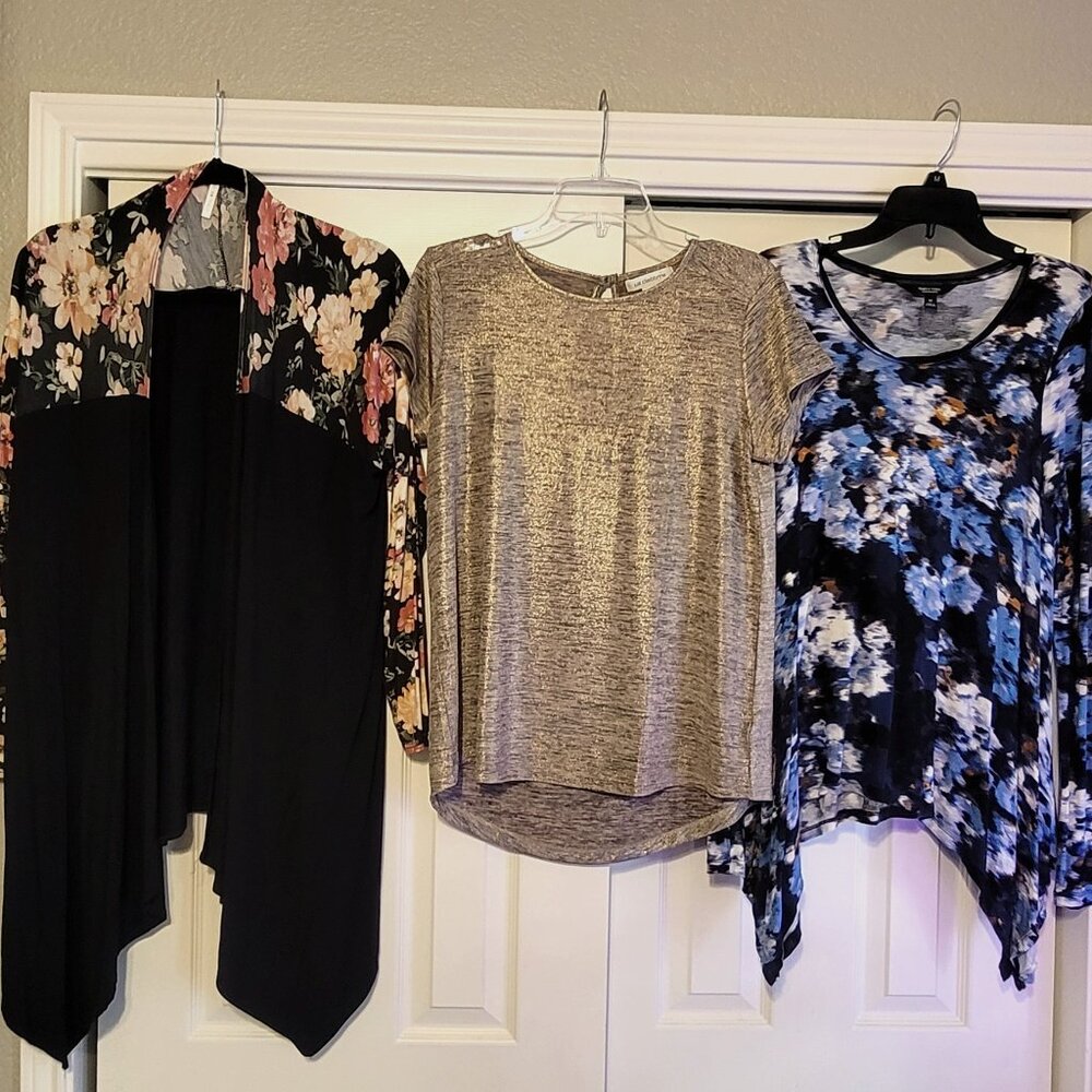 Liz Clairborne, Simply Vera, Cool Melon 3 Tops Size M